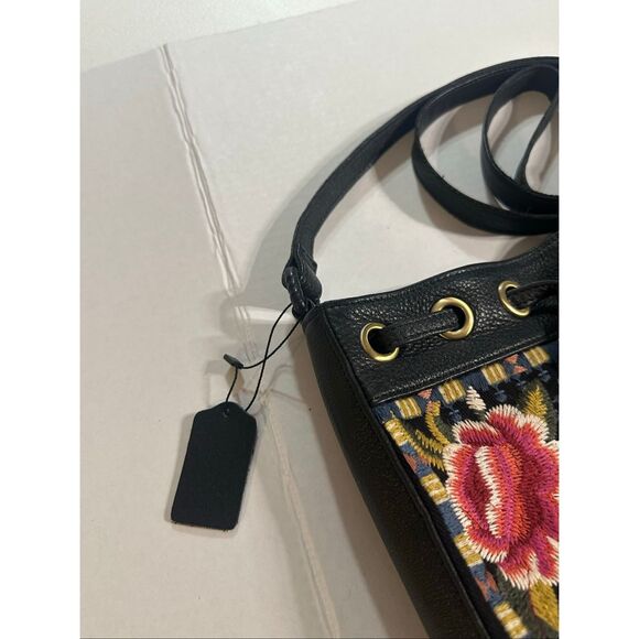 Johnny Was Johnny Was Axton Embroidered Leather Pull Closure Purse Crossbody Bag - Picture 11 of 12